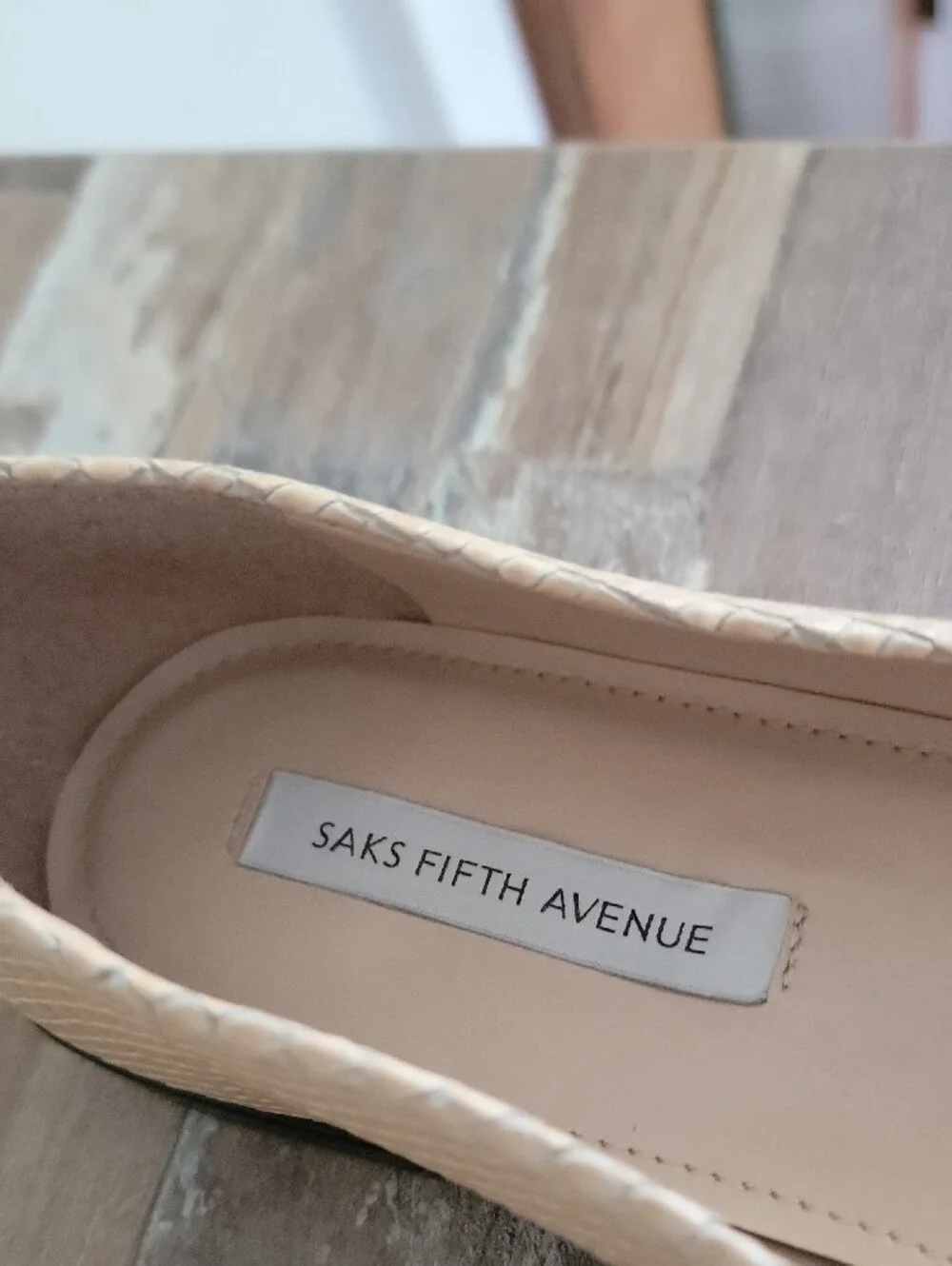 Saks Fifth Avenue Beige/Nude Textured Pointed Flats